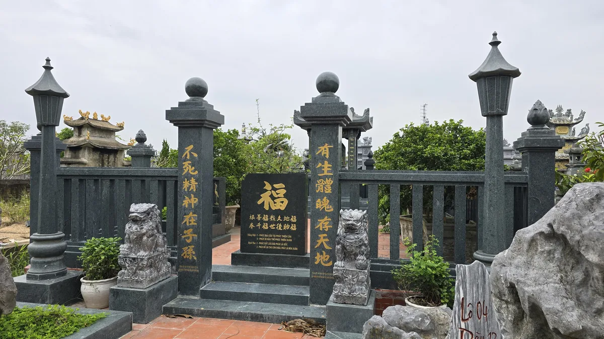 Khu Lăng Mộ Cho Chủ Đầu Tư Tại Hòa Bình