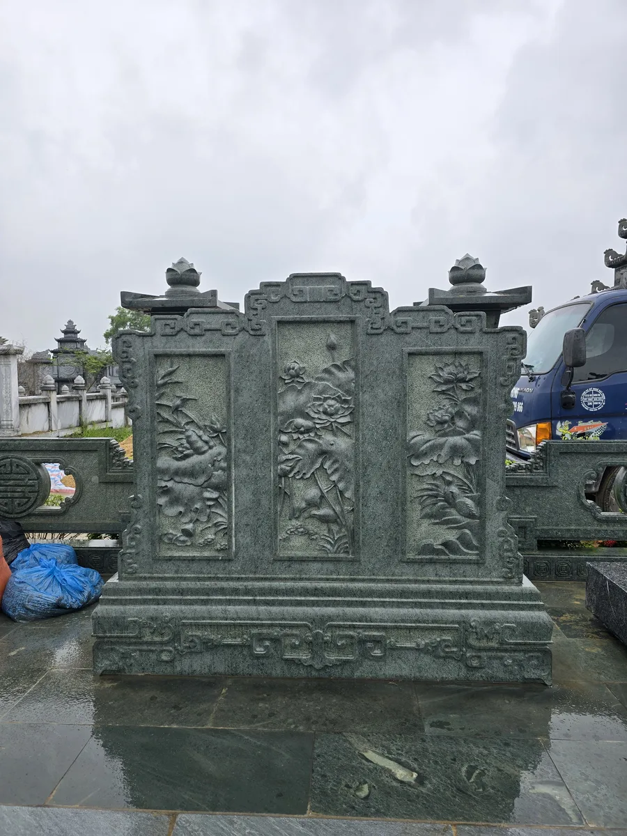 Khu Lăng Mộ Đánh Xanh Rêu Cho Chủ Đầu Tư Ở Nghĩa Trang Tp Nghệ An