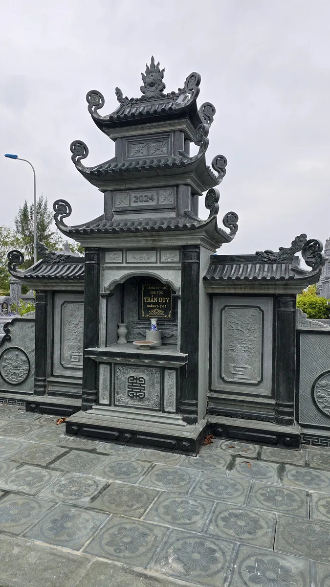 Khu Lăng Mộ Xanh Rêu Cho Chủ Đầu Tư Tại Huế