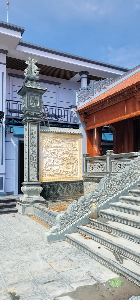 Nhà Thờ Họ Tư Gia Cho Gia Chủ Tại Quốc Oai Hà Nội Bằng Chất Liệu Đá Xanh Rêu