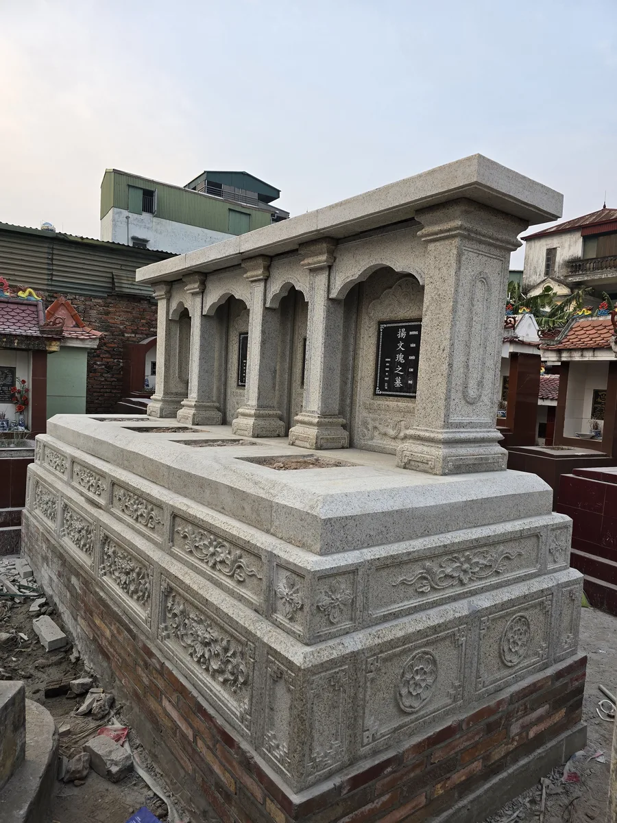 Mộ 3 Đá Granit
