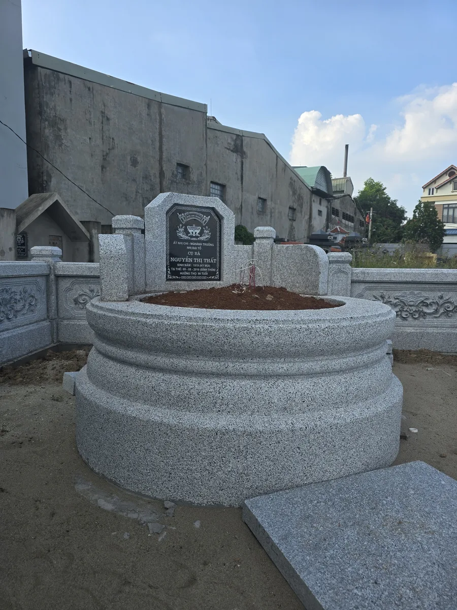 Mộ Tròn Đá Granit