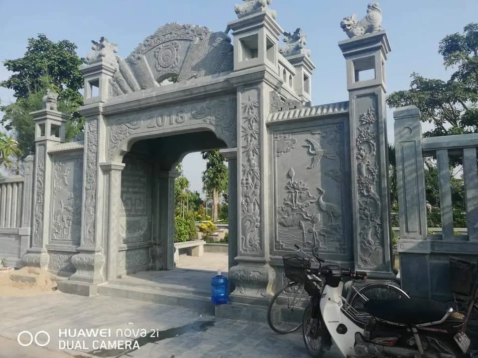 Cổng Hộp Xanh Rêu