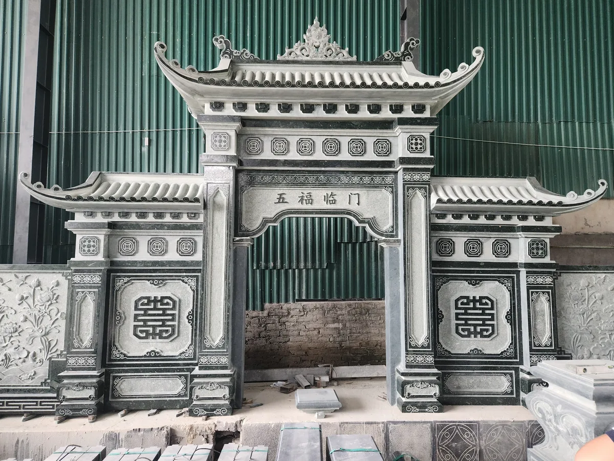 Cổng Mái Xanh Rêu