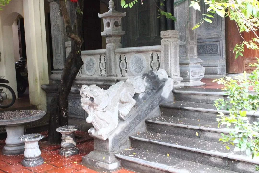 Bịt Bậc Con Sấu Thời Lí